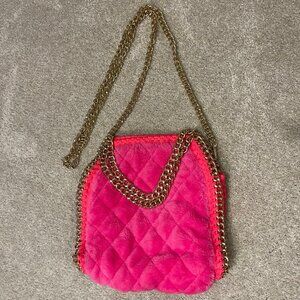 NWOT Pink Quilted Fur Purse with Gold Chain